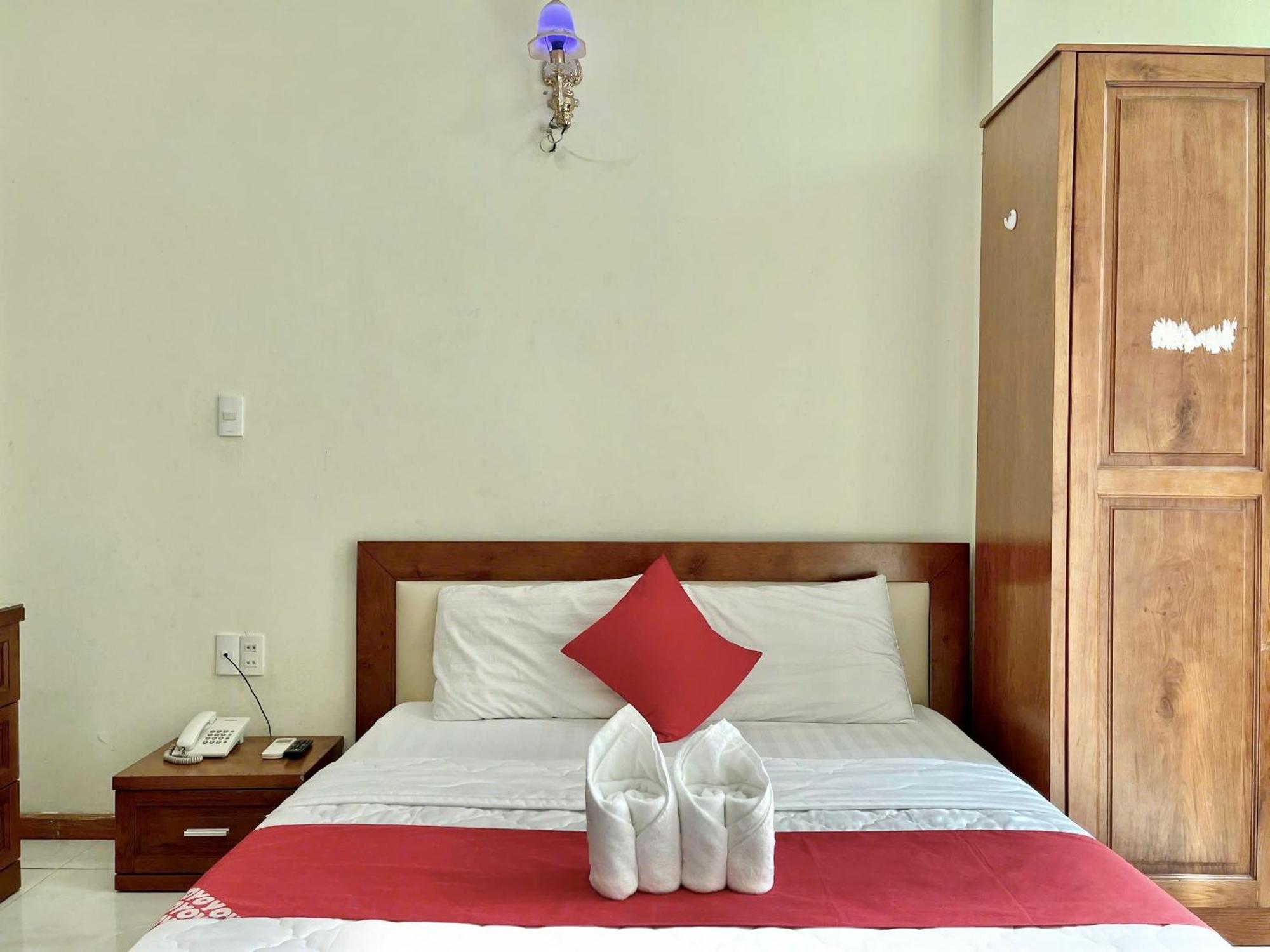 Nhu Y Hotel Ho Şi Min Exterior foto